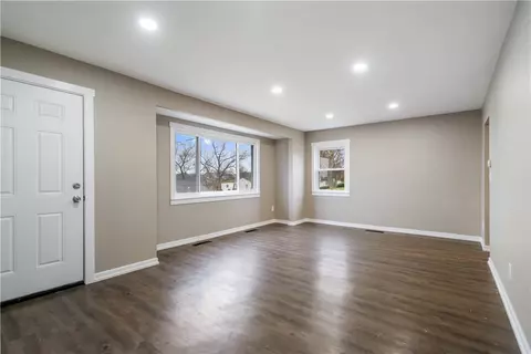 Living - 10941 Old Trail Rd, Irwin, PA 15642 photo 1 of 7