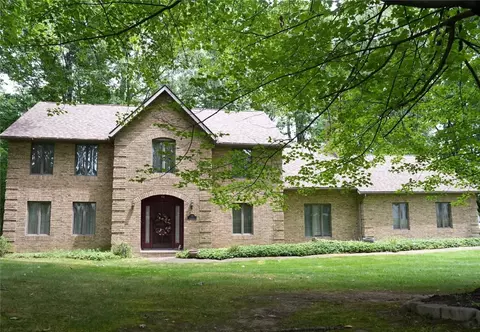 135 Cedar Rdg, Butler, PA 16001