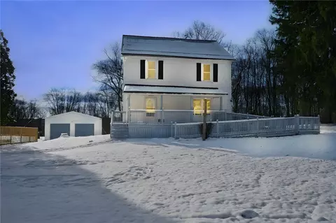 4626 Ellwood Rd, New Castle, PA 16101