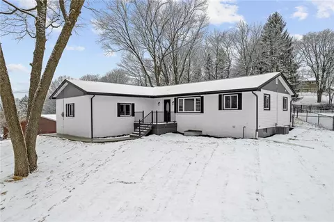 126 Marlene Dr, Beaver Falls, PA 15010