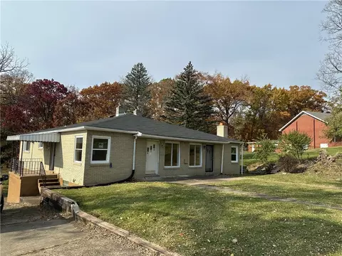 475-477 Center Rd, Monroeville, PA 15146