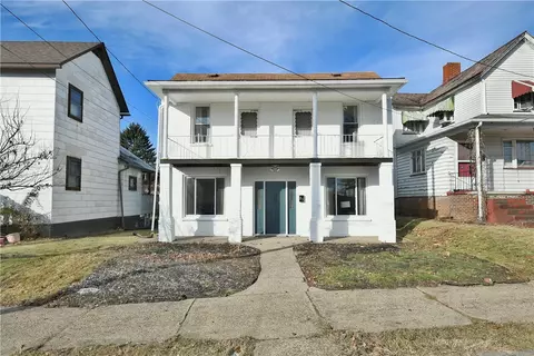 83 Castner Ave, Donora, PA 15033
