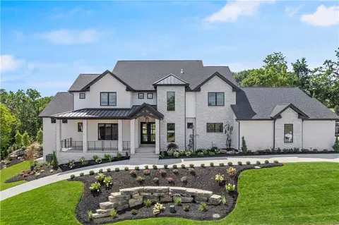 1080 Breezewood, Canonsburg, PA 15317