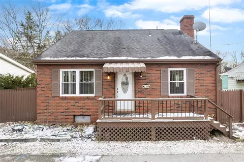 248 Ash Ln, Gibsonia, PA 15044