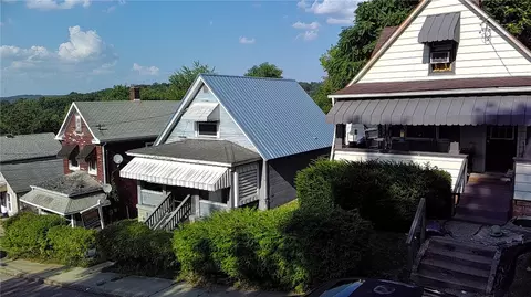 133 Pleasantview Ave, Butler, PA 16001