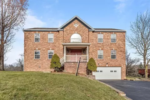 135 Briwood Dr, Canonsburg, PA 15317