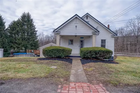 19 Fawn St, Russellton, PA 15076