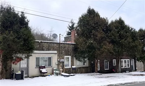 570 Herman Rd, Butler, PA 16002