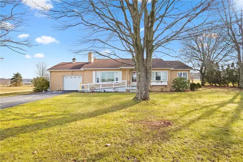 726 Stoystown Rd, Somerset, PA 15501