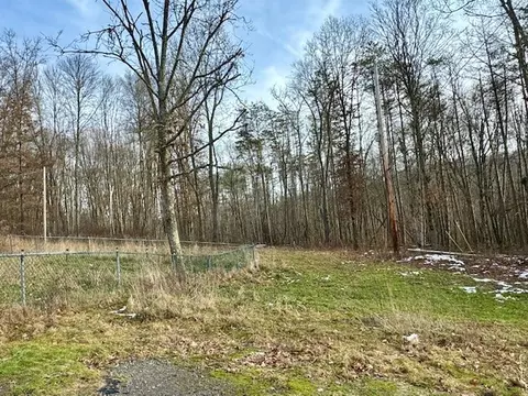 119 Wiley Ln, West Sunbury, PA 16061