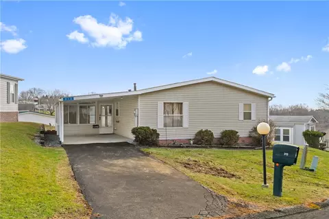 313 Glendale Ln, Murrysville, PA 15668