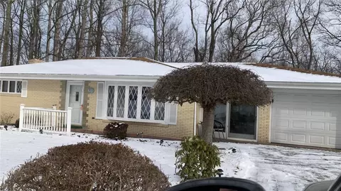 1041 Blythedale Rd, Elizabeth, PA 15037