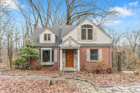 107 Ridge Ave, Mcknight, PA 15237