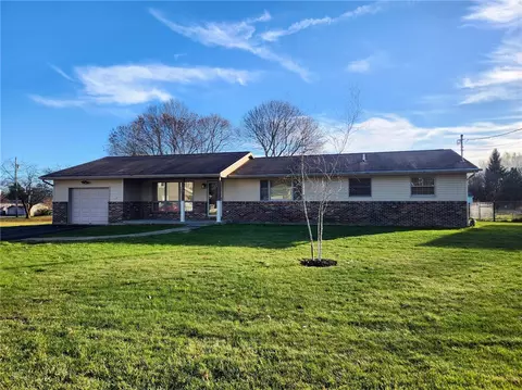 99 Buttercup Rd, Butler, PA 16001