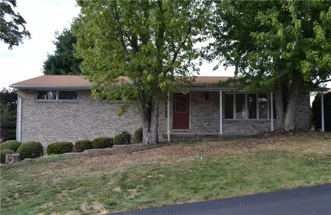 2183 Locust St, Export, PA 15632