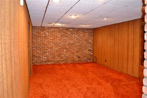2183 Locust St, Export, PA 15632 photo 13