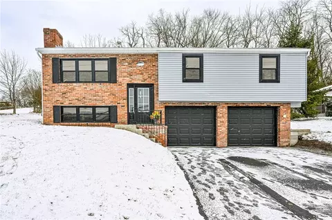 606 Sangree Rd, Pittsburgh, PA 15237