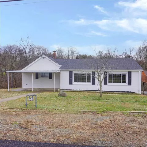 216 Roberts Rd, Pittsburgh, PA 15239