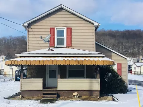 251 Prospect Ave, Freeport, PA 16229
