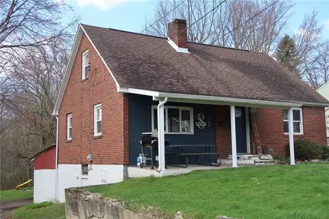 442 E Beaver St, Mercer, PA 16137