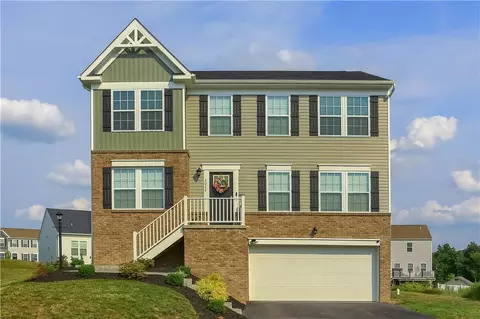 3022 Clairmont Ct, Aliquippa, PA 15001