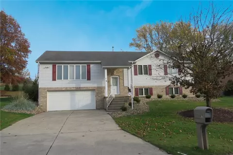 3 Deerfield Dr, Harrison City, PA 15636
