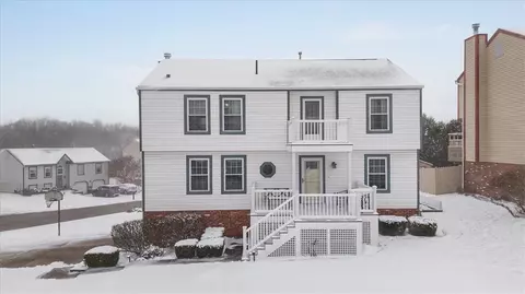 3001 N Trillium Dr, Aliquippa, PA 15001