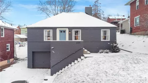 221 Parkside Ave, Pittsburgh, PA 15228