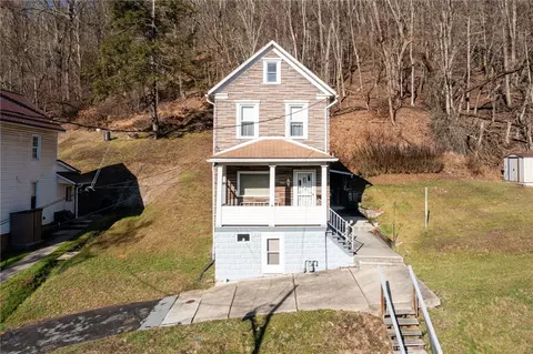 433 Figg Ave, Johnstown, PA 15901