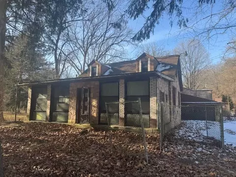 1241 Big Sewickley Creek Rd, Sewickley, PA 15143