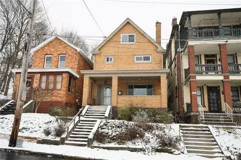 832 E 10th Ave, Homestead, PA 15120