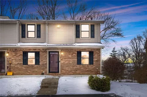 111 Forest Dr, Seven Fields, PA 16046