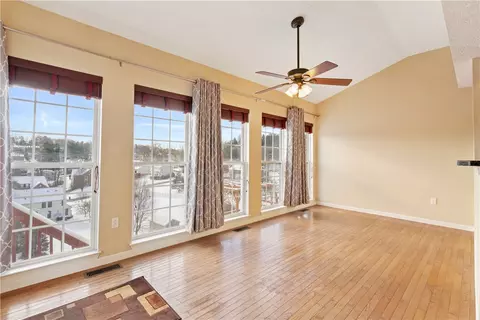 175 Ridge Ave, Pittsburgh, PA 15237 photo 9