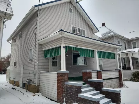 231 Pine St, Punxsutawney, PA 15767