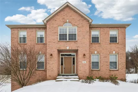 141 Southridge Dr, Cranberry Township, PA 16066