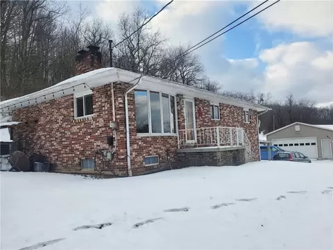 301 Schall Hollow Rd, Ford City, PA 16226