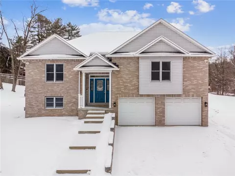 1051 Robbins Station Rd, Irwin, PA 15642