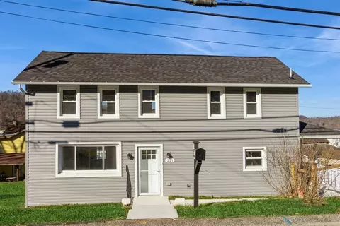 221 N 3rd St, West Newton, PA 15089