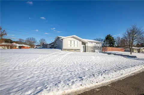 331 S Lombard St, Uniontown, PA 15401