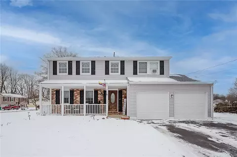 101 Amherst Dr, Butler, PA 16001