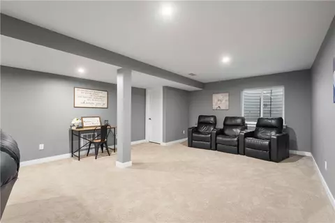 240 Regency Dr, Eighty Four, PA 15330 photo 29