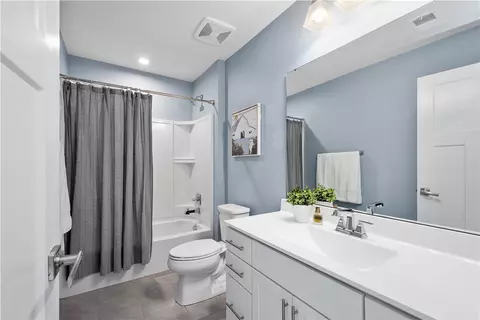 240 Regency Dr, Eighty Four, PA 15330 photo 22