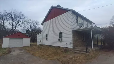 1408 W 4th Ave, Derry, PA 15627