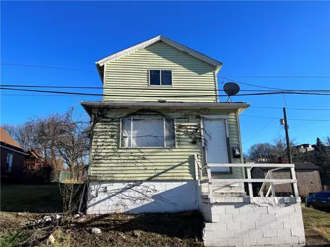 1013 Edith St, Duquesne, PA 15110