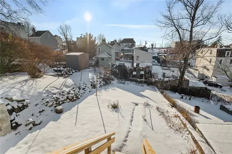 26 Yoder St, Pittsburgh, PA 15207 photo 27