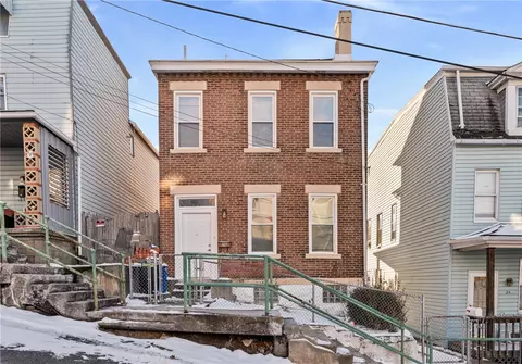 26 Yoder St, Pittsburgh, PA 15207