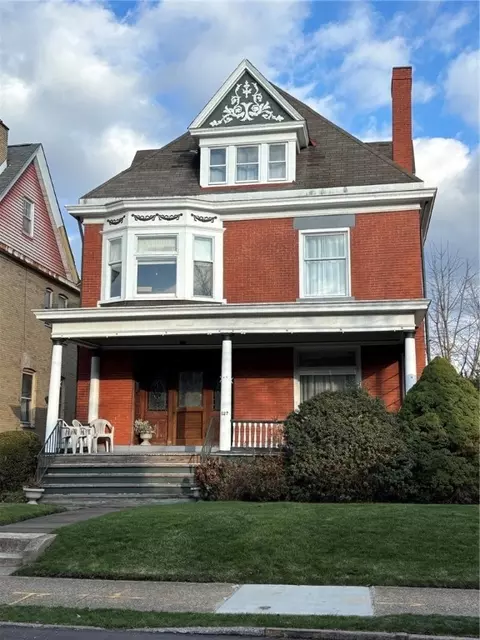 627 End Ave, Pittsburgh, PA 15221