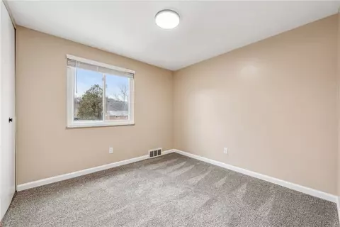 14031 Wayne Dr, Irwin, PA 15642 photo 30