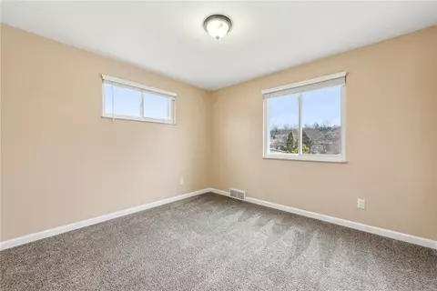14031 Wayne Dr, Irwin, PA 15642 photo 32