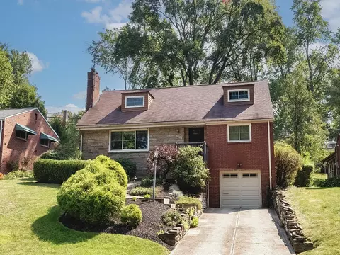 1217 Arrowood Dr, Pittsburgh, PA 15243